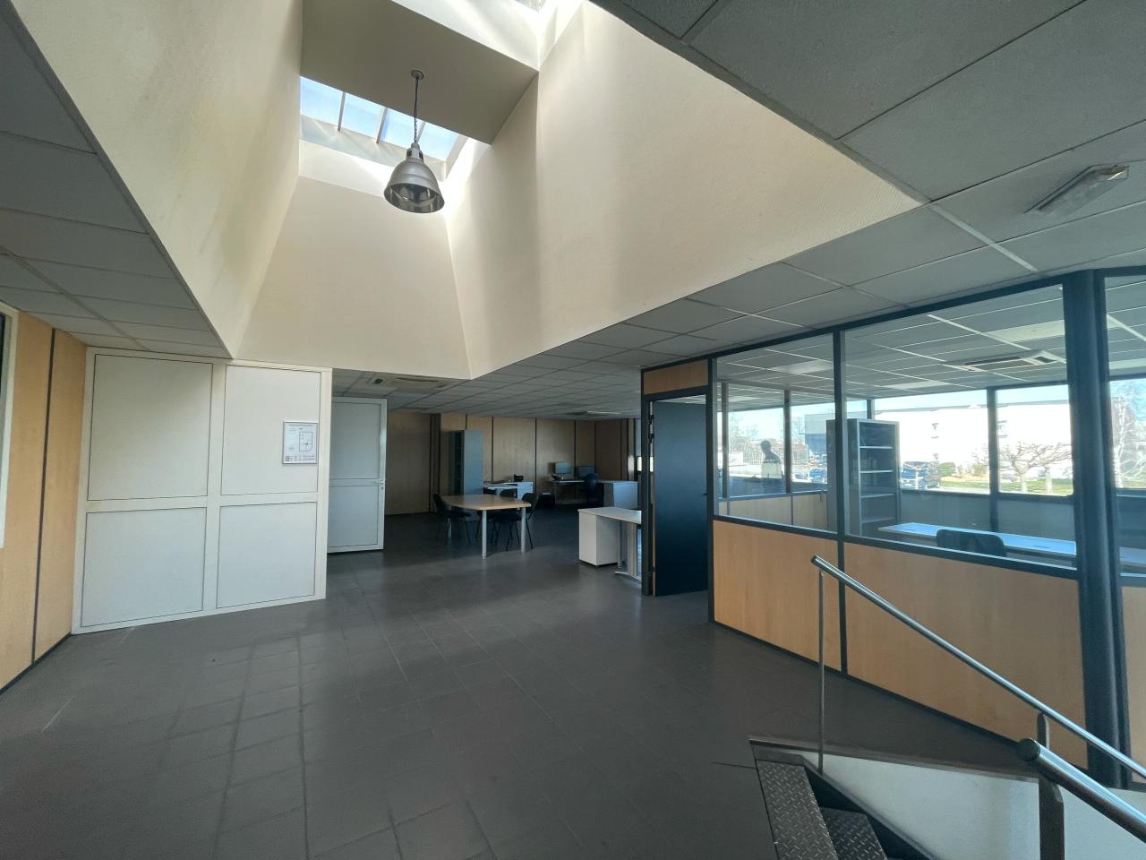 Local d'activité Mornant 1140m² Location local d'activité Mornant Rhône OLACT2420831 4